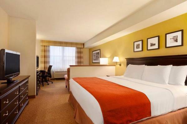 Country Inn & Suites by Radisson Dundee MI