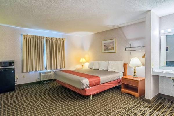 Motel 6-Grand Rapids MI - Northeast