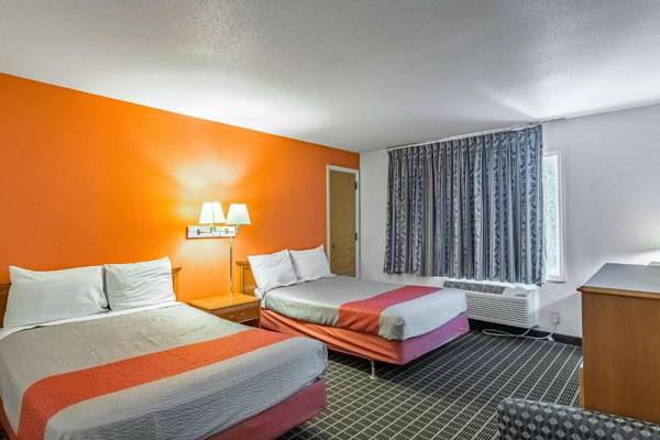 Motel 6-Grand Rapids MI - Northeast