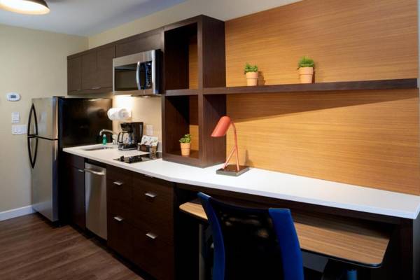 TownePlace Suites by Marriott Grand Rapids Airport