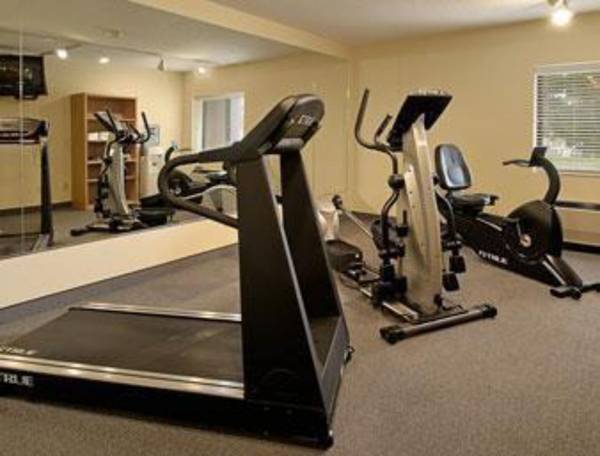 Baymont Inn and Suites Grand Rapids Airport