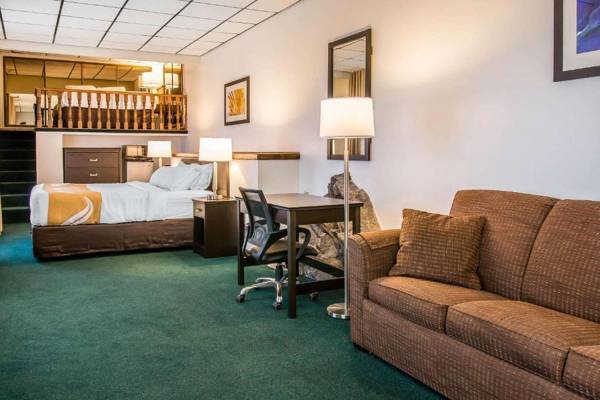 Workspace - Quality Inn & Suites Houghton