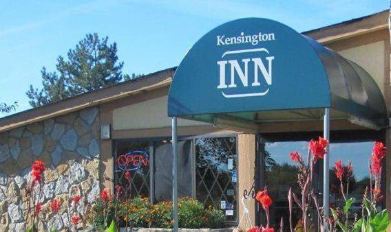 Kensington Inn - Howell