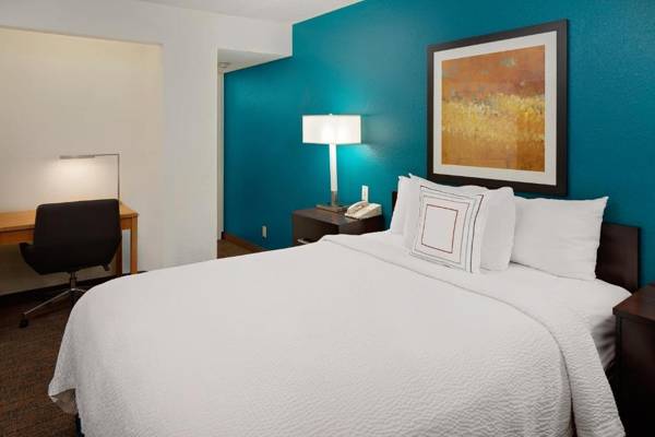 Workspace - Residence Inn Detroit Troy/Madison Heights
