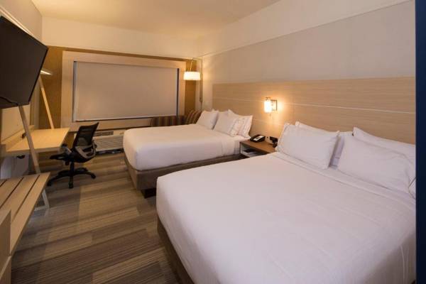 Workspace - Holiday Inn Express & Suites Port Huron an IHG Hotel