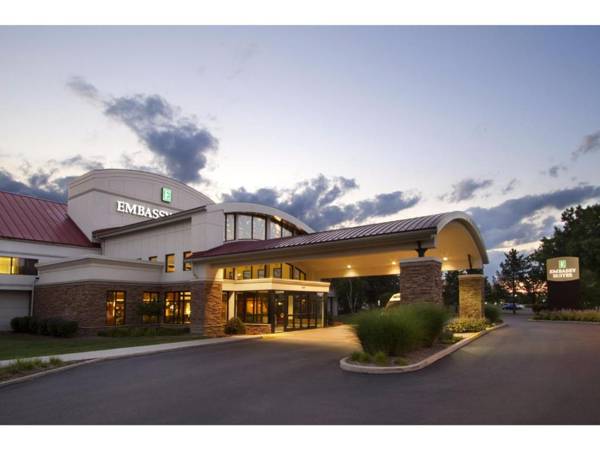 Embassy Suites Detroit Metro Airport