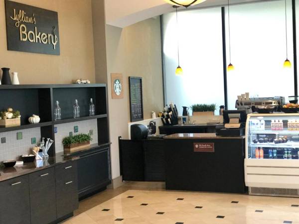 Delta Hotels by Marriott Detroit Metro Airport