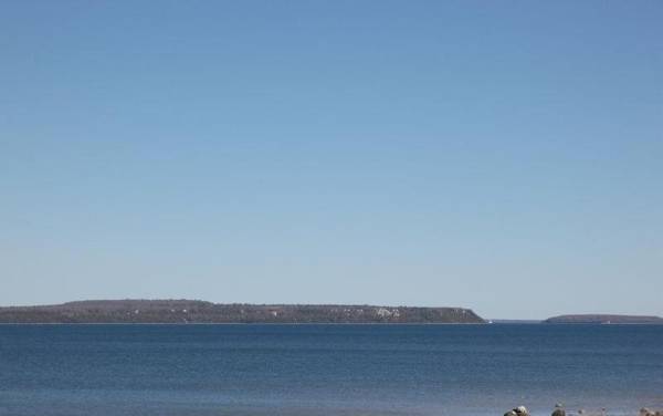 Bavarian Haus Lakefront Inn