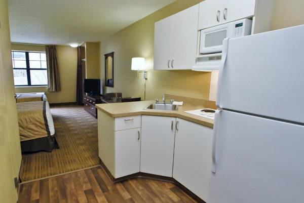Extended Stay America Suites - Detroit - Sterling Heights