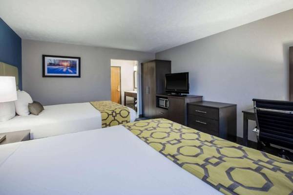 Workspace - Baymont by Wyndham Traverse City