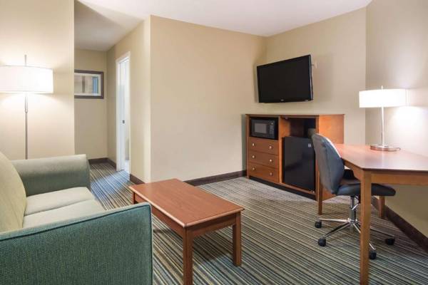 Workspace - Best Western Plus Traverse City