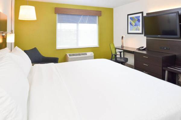 Holiday Inn Express Wixom an IHG Hotel