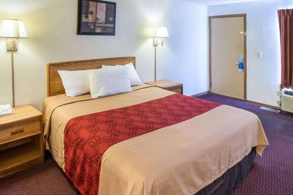 Rodeway Inn & Suites Austin