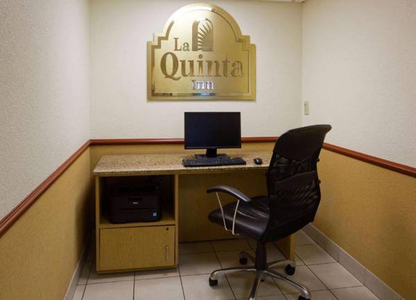 Workspace - La Quinta Inn by Wyndham Minneapolis Airport Bloomington