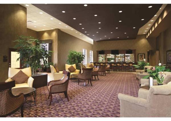 Embassy Suites Minneapolis - North