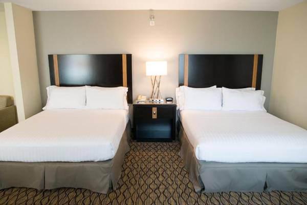 Holiday Inn Express Hotel & Suites Chanhassen an IHG Hotel