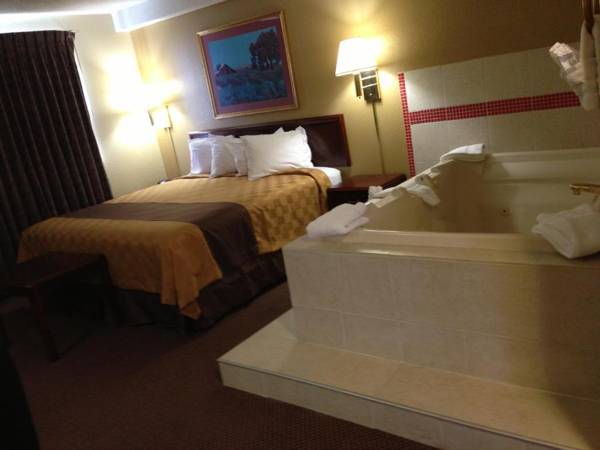 Faribault Hometown Inn & Suites