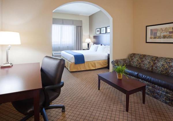 Workspace - Holiday Inn Express Hotel & Suites Mankato East an IHG Hotel