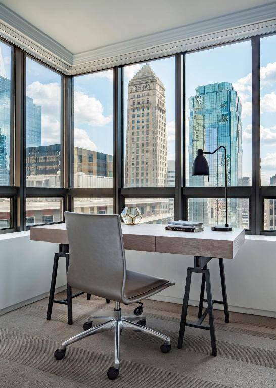 Workspace - The Marquette Hotel Curio Collection by Hilton