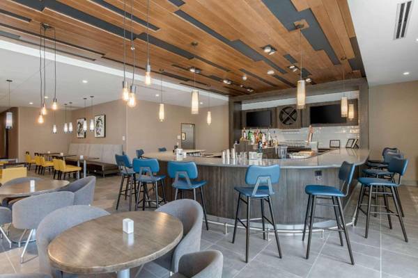 Cambria Hotel Minneapolis Downtown