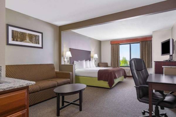 AmericInn by Wyndham Rochester Airport