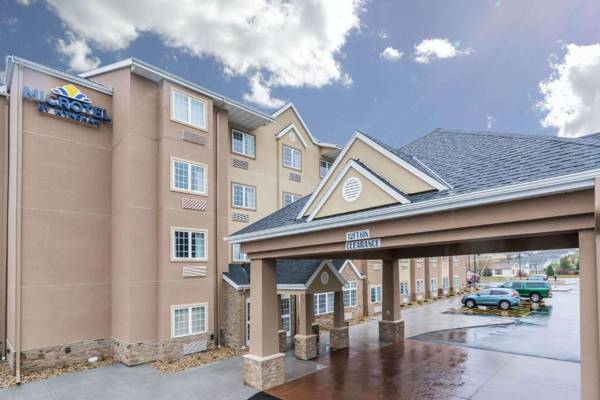 Microtel Inn & Suites by Wyndham Rochester South Mayo Clinic