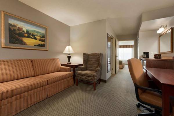 Workspace - Country Inn & Suites by Radisson St. Cloud East MN