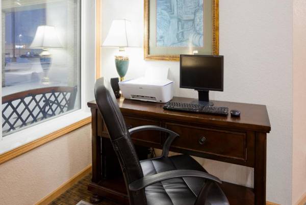 Workspace - GrandStay Hotel and Suite Waseca