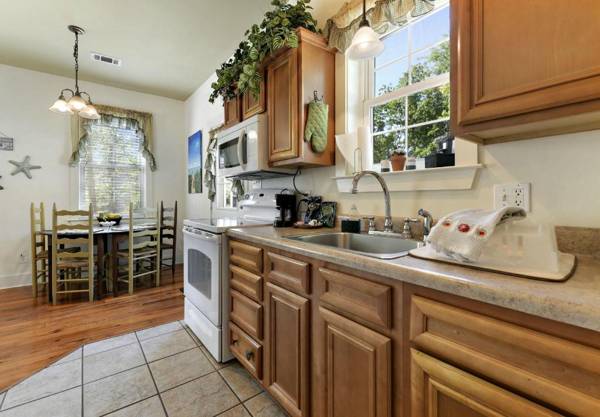 Carroll House Cottages