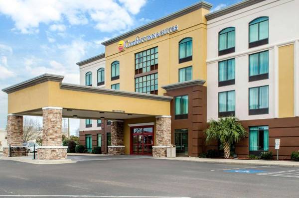 Comfort Inn & Suites