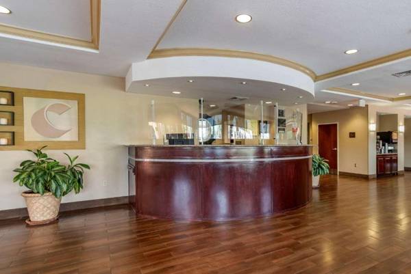 Comfort Suites Biloxi/Ocean Springs