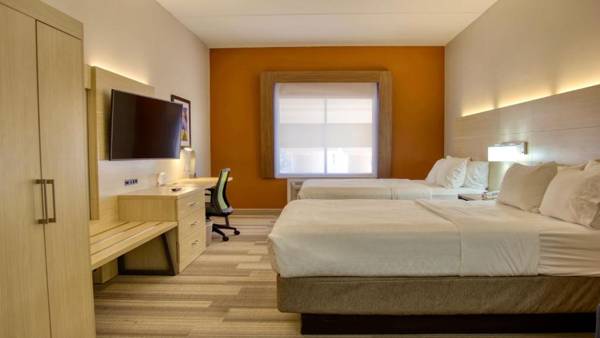 Workspace - Holiday Inn Express Hotel & Suites Byram an IHG Hotel