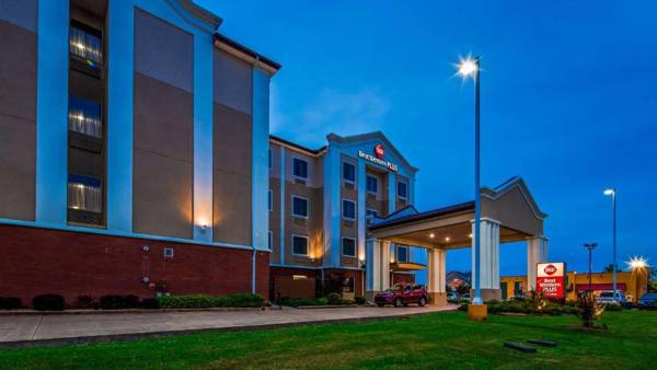 Best Western Plus Flowood Inn & Suites