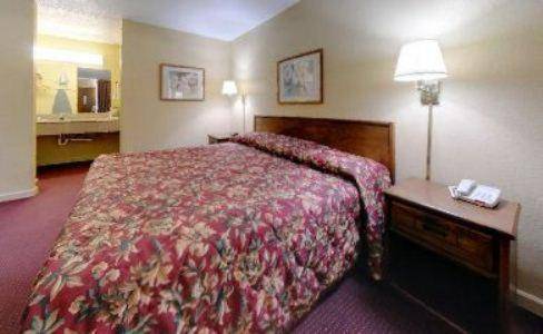 Americas Best Value Inn & Suites Greenville