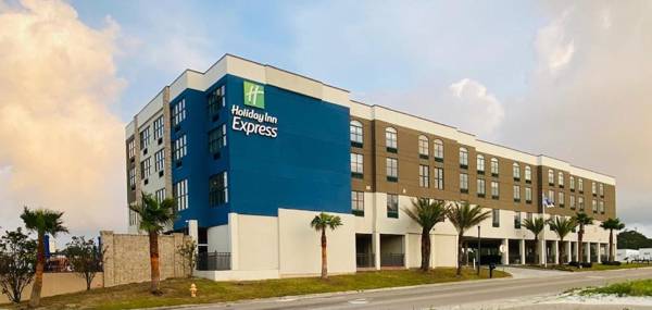 Holiday Inn Express - Gulfport Beach an IHG Hotel