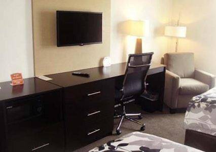 Workspace - Sleep Inn & Suites Gulfport