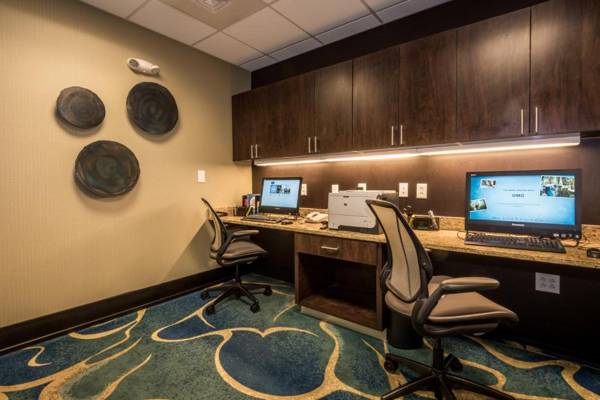 Workspace - Hampton Inn & Suites Gulfport