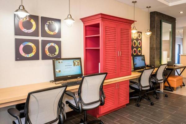 Workspace - Home2 Suites by Hilton Gulfport I-10