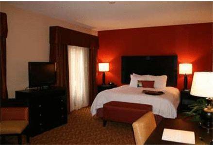 Hampton Inn & Suites Laurel