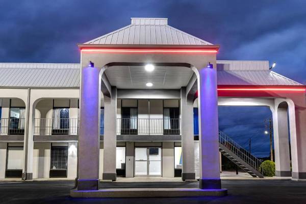 Studio 6 Meridian MS Bonita Lakes