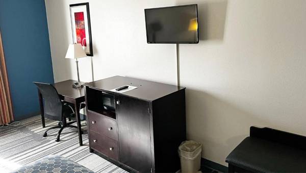 Workspace - Super Inn & Suites Philadelphia