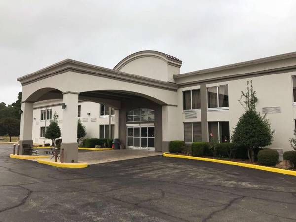 Studio 6 Suites Tupelo MS