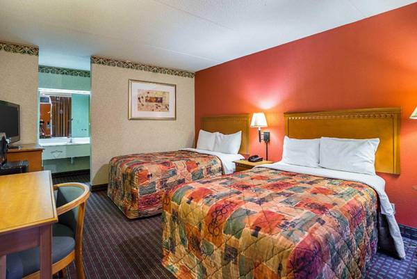 Rodeway Inn & Suites