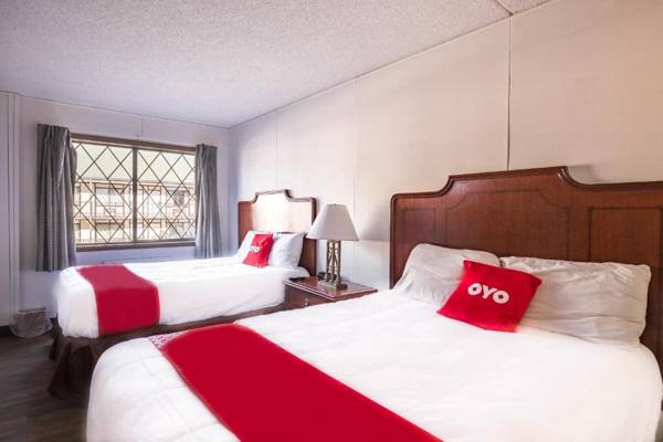 OYO Hotel Windmill Branson