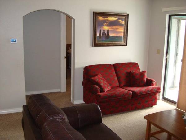 Grant's Condo in The Greens