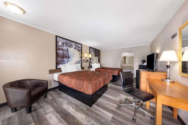 Workspace - Super 8 by Wyndham Kansas City Airport