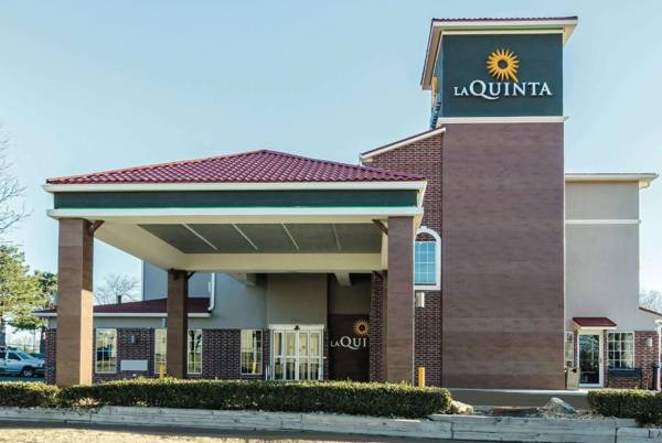 La Quinta by Wyndham Kansas City Airport