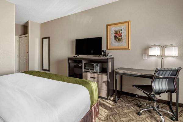 Workspace - Quality Inn Kirksville