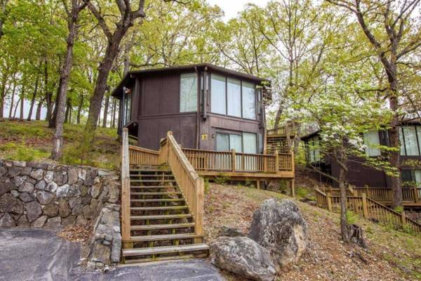 UNIT 17 - TREETOP 2 BEDROOM VILLA