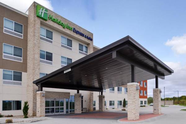 Holiday Inn Express & Suites - Kansas City - Lee's Summit an IHG Hotel